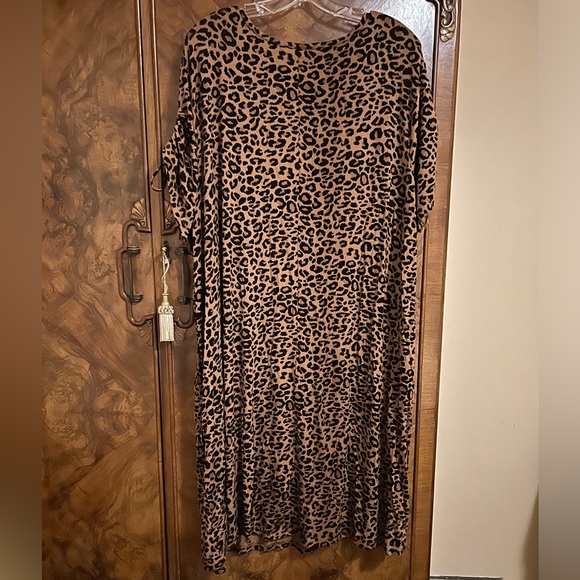 Leopard print stretchy dress size 3x Terra & Sky - Picture 2 of 9